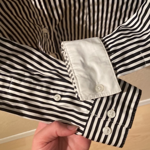 H&M Size 6 Pin Stripe Blouse - Picture 3 of 4